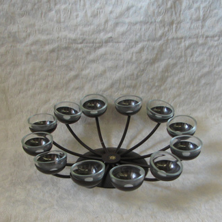 Solid Iron 12 Tea Light Holder