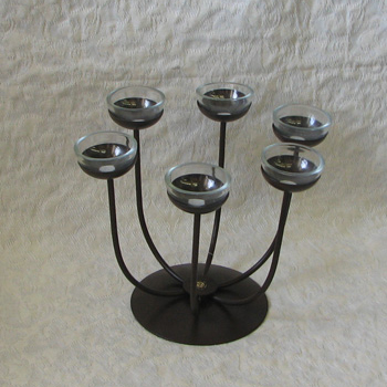 Solid Iron 6 Tea Light Holder