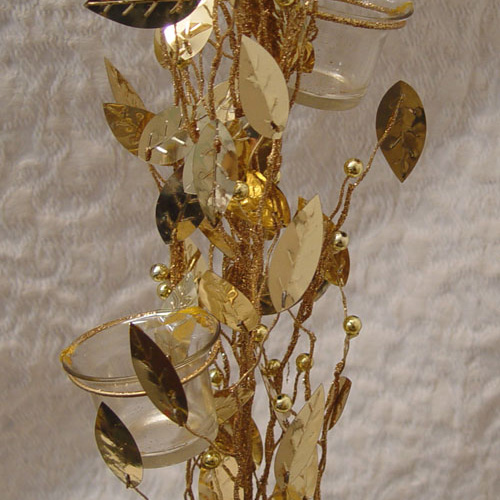31" Gold Stand w/ Glass Votive Holders Closeup