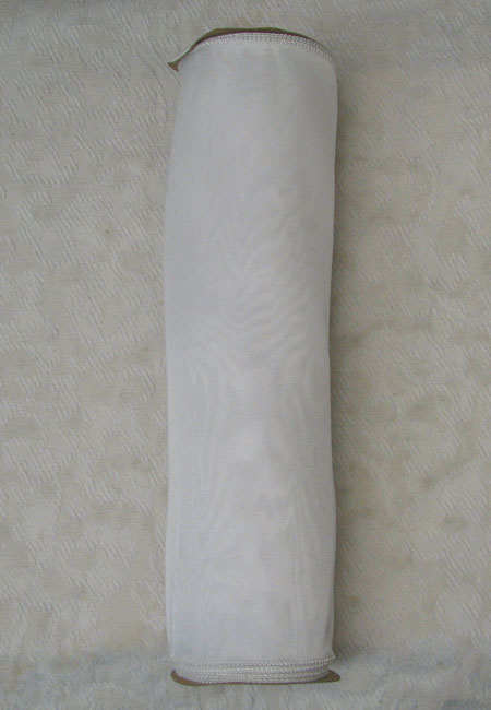 11 3/4" Sheer White Wired Garland