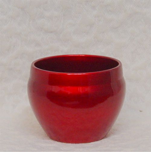 Round red ceramic planter 