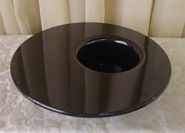 Round Mesa Shiny Black