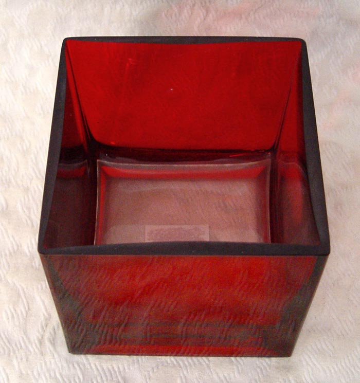 5" x 5" Red Square Glass Vase Top