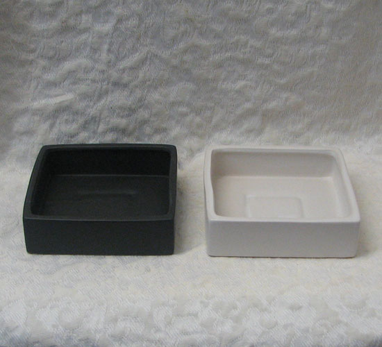 6.75" Matte Ceramic Low Dish Garden