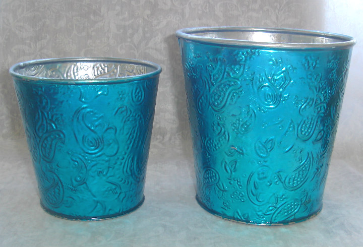 Round Tapered Blue Metal Container