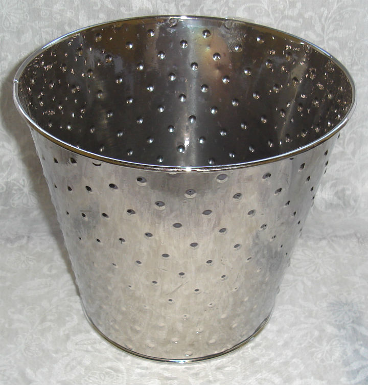 Round Taperes Silver Metal Container
