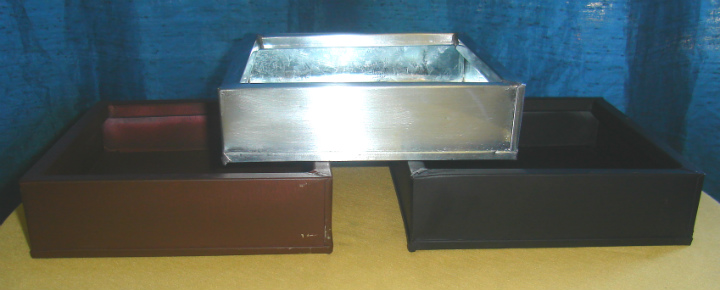 Low Metal Square Containers